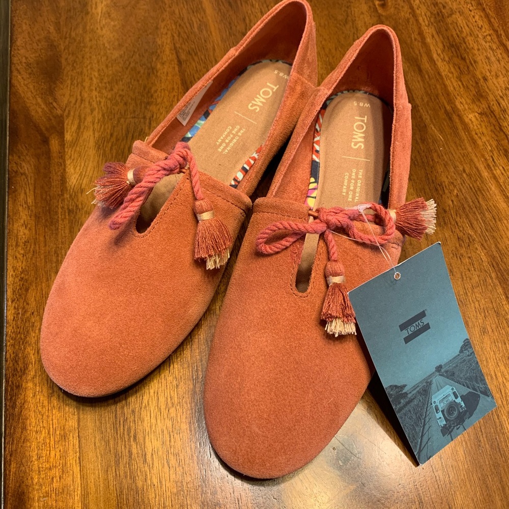 TOMS Kelli Spice Suede Slip On